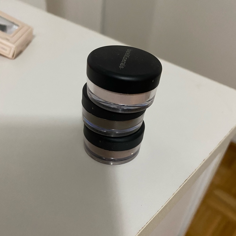 Bare Minerals eye shadow trio. Holiday Pearl.